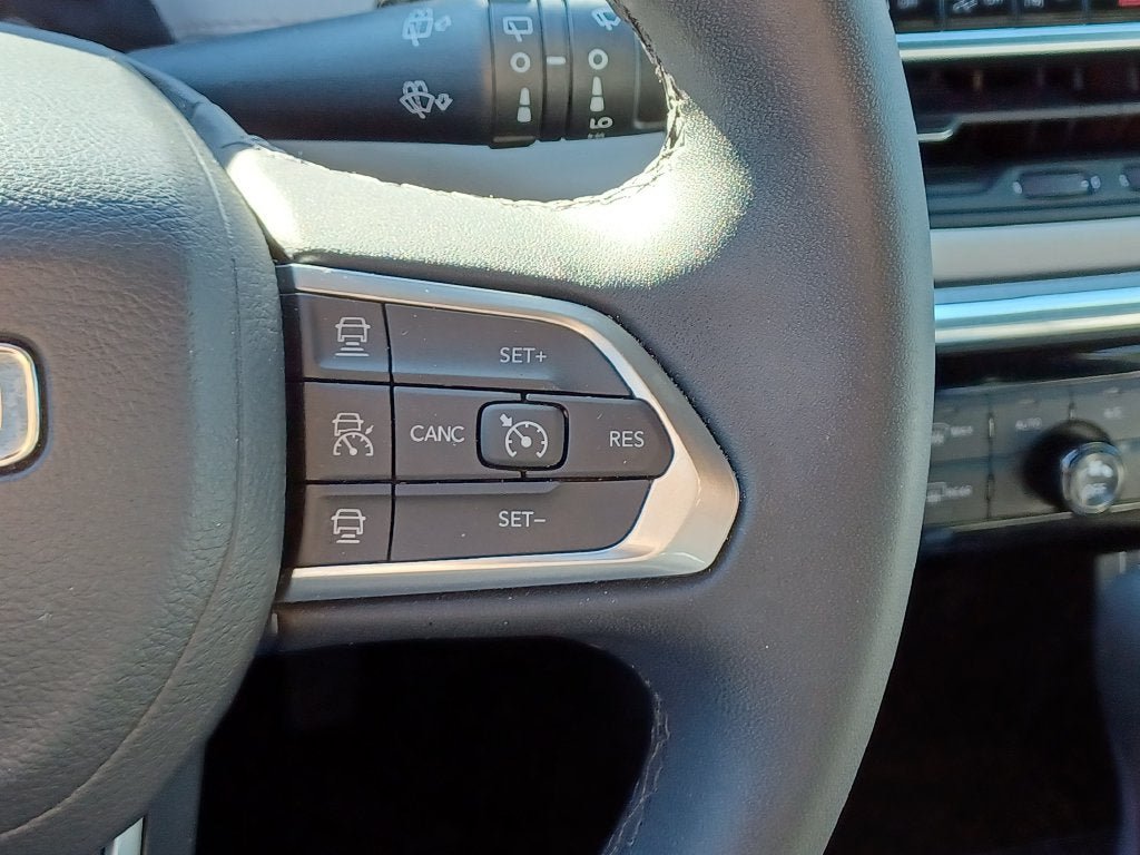 Used 2024 Jeep Compass Limited AWD/4WD image 14