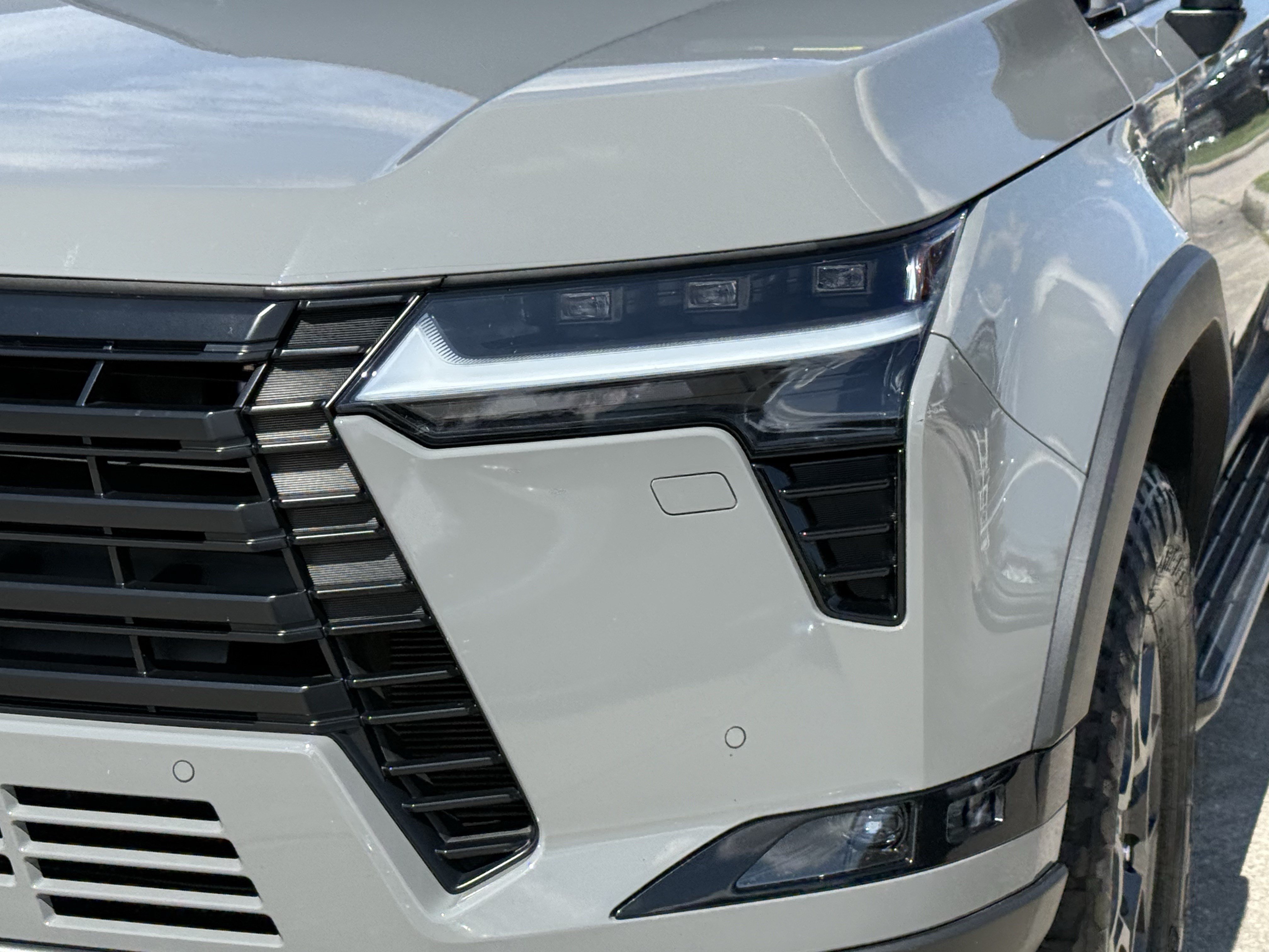 Used 2024 Lexus GX 550 AWD/4WD image 12