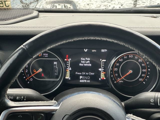 Used 2020 Jeep Gladiator Overland image 26