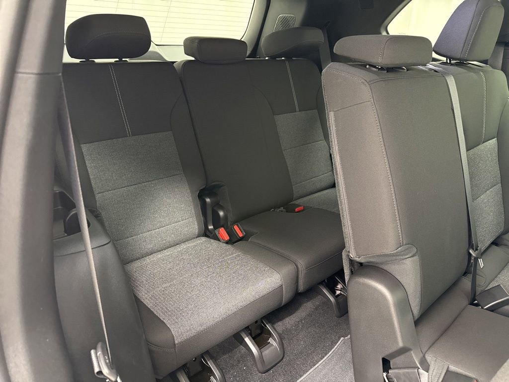 New 2026 GMC Acadia Elevation image 14