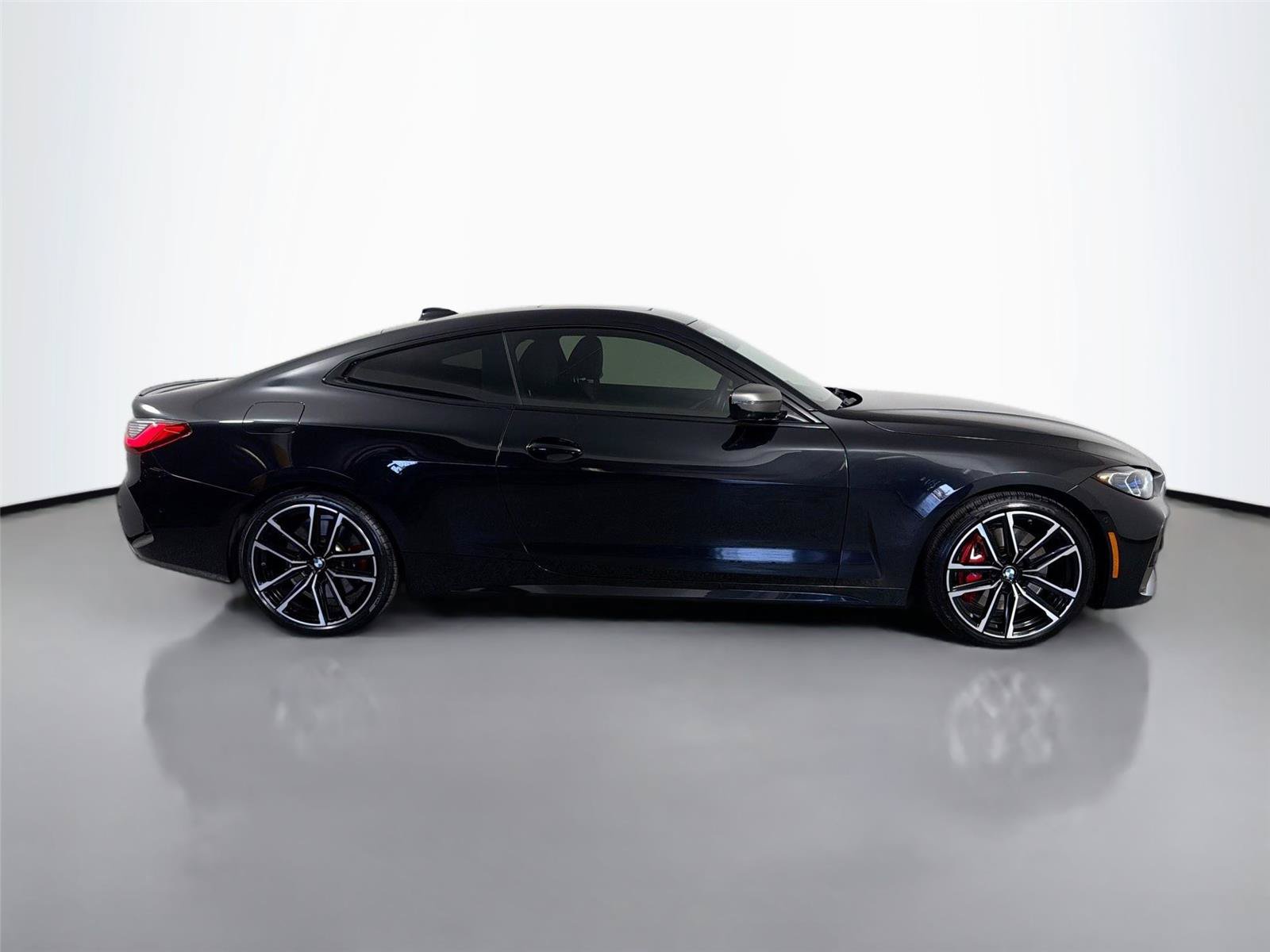 Used 2021 BMW 440i xDrive Coupe w/ Executive Package AWD/4WD image 4