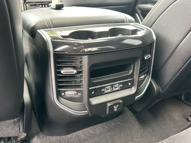Used 2021 RAM 1500 Laramie AWD/4WD image 17