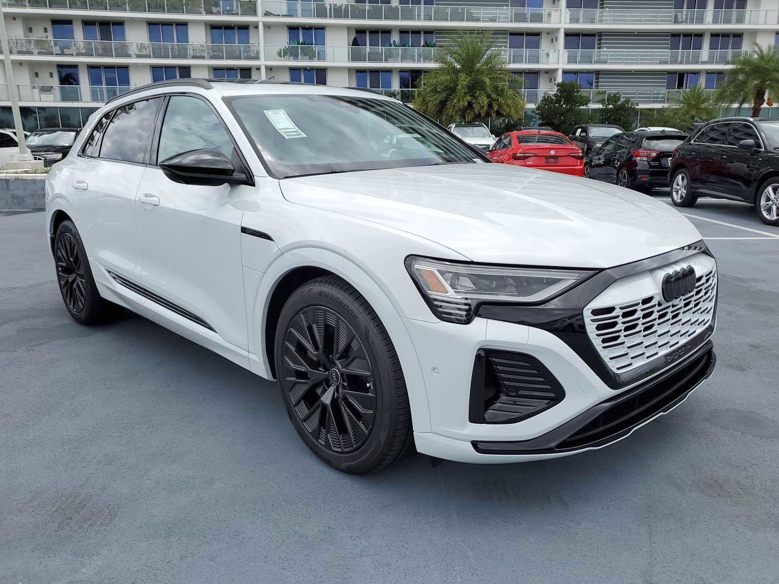 Used 2024 Audi Q8 e-tron Prestige w/ Prestige Package AWD/4WD image 8