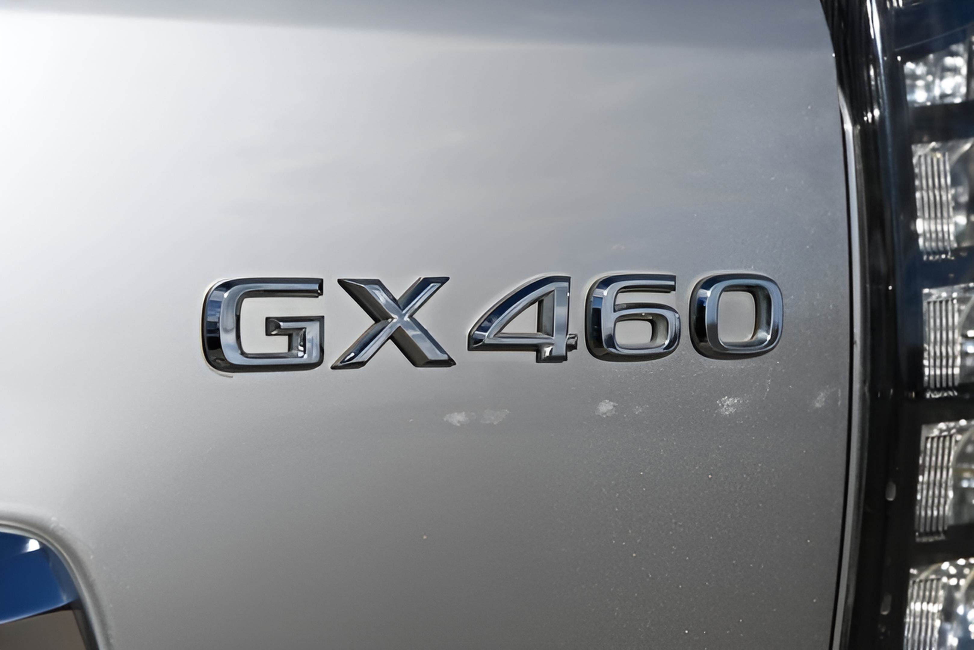 Used 2023 Lexus GX 460 Luxury w/ Sport Design Package image 14