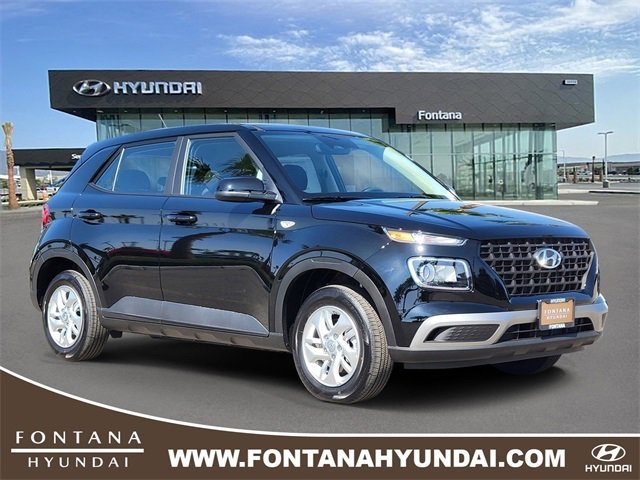 New 2026 Hyundai Venue SE