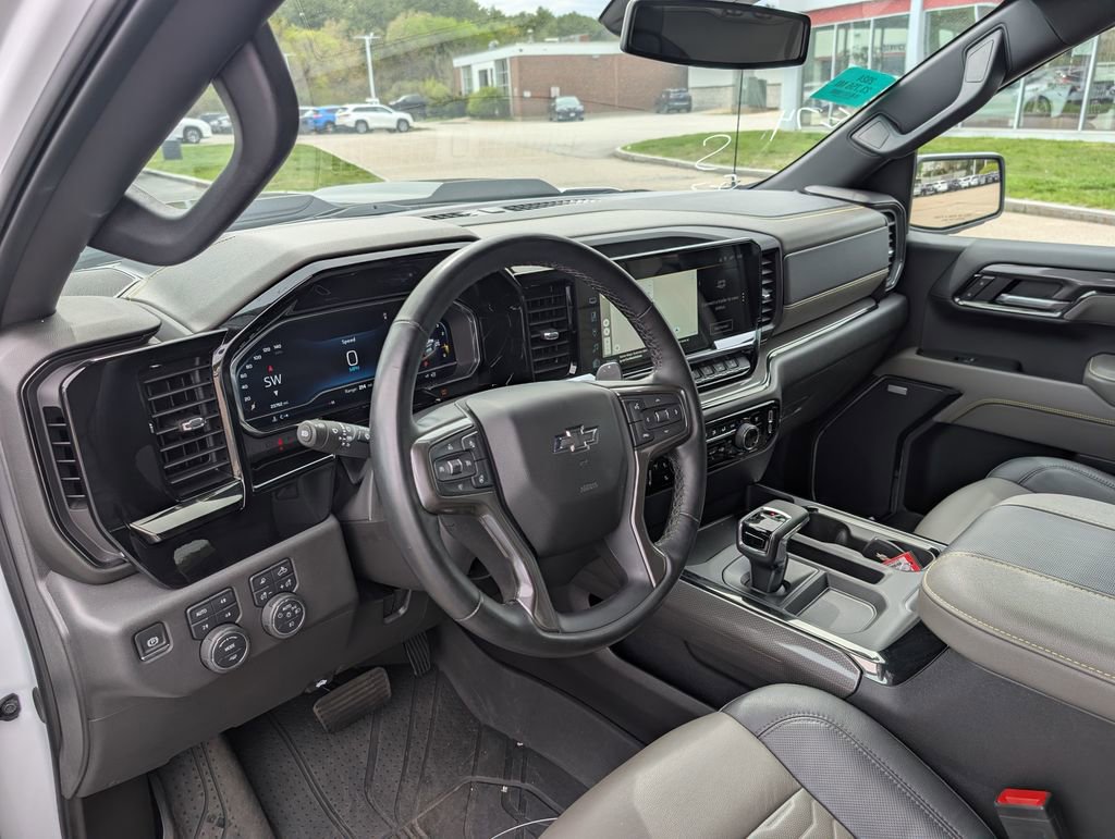 Used 2024 Chevrolet Silverado 1500 ZR2 AWD/4WD image 19