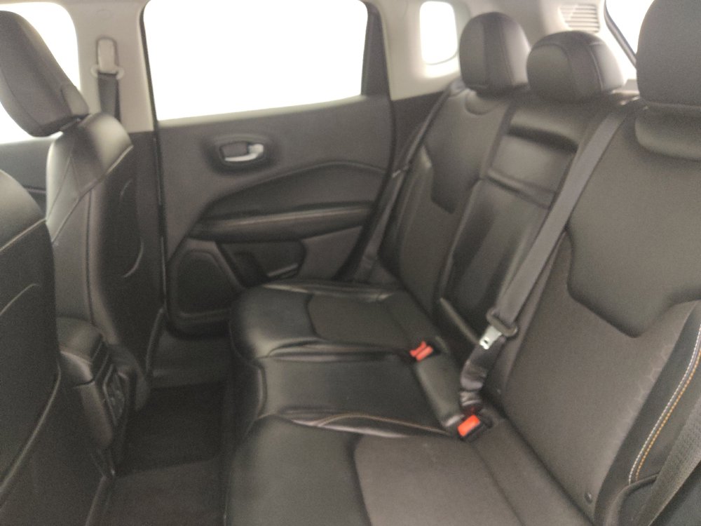 Used 2018 Jeep Compass Latitude w/ Popular Equipment Group image 18