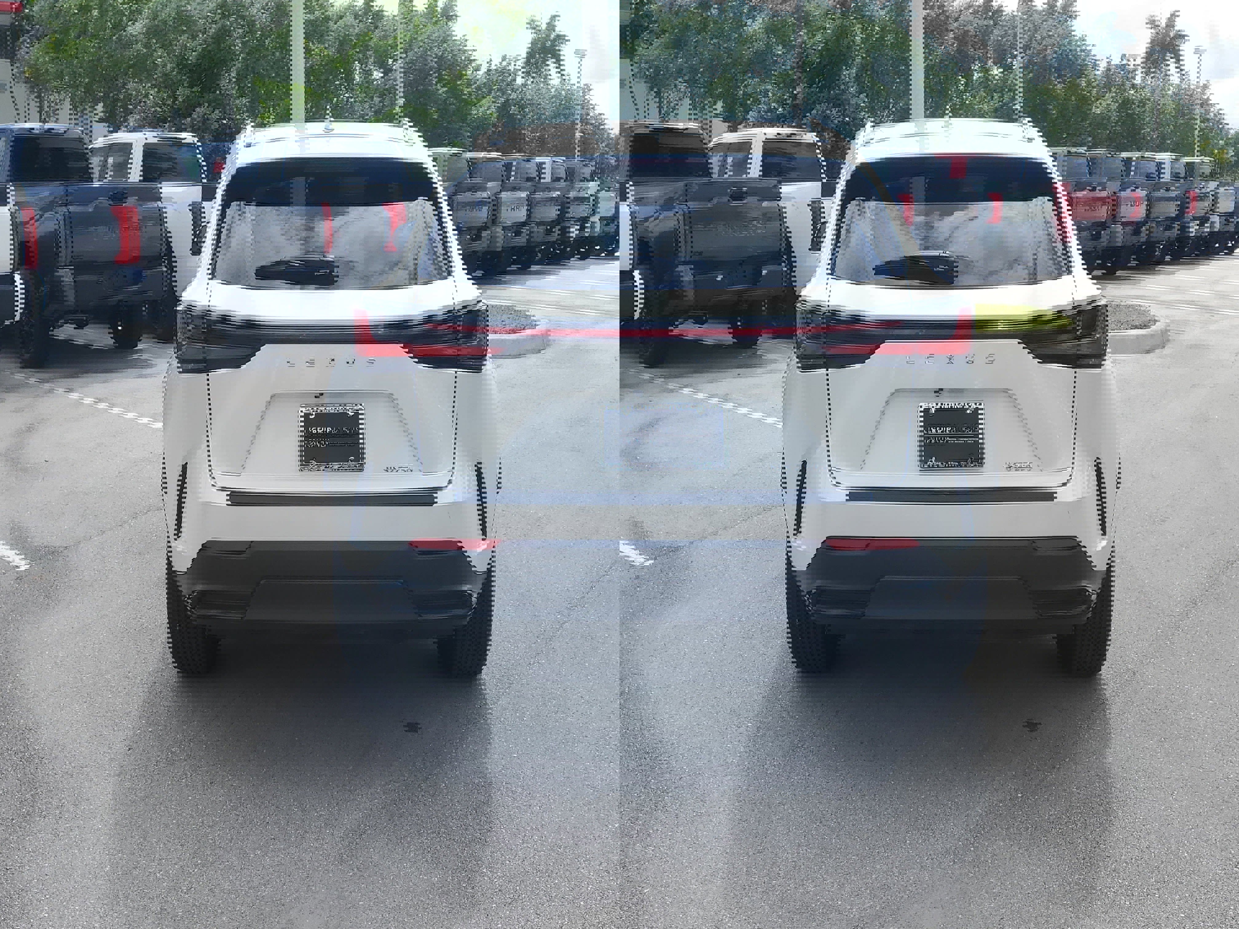 Used 2024 Lexus NX 250 FWD w/ Towing Package (2000 Lbs) image 10