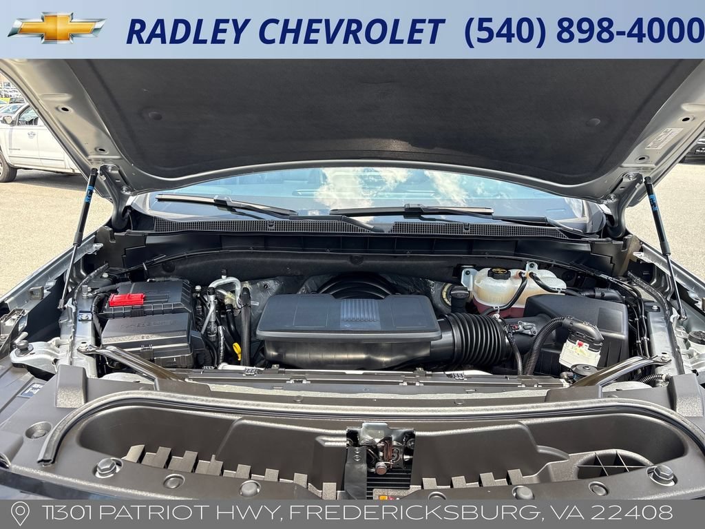 Used 2024 Chevrolet Tahoe RST w/ Luxury Package AWD/4WD image 16