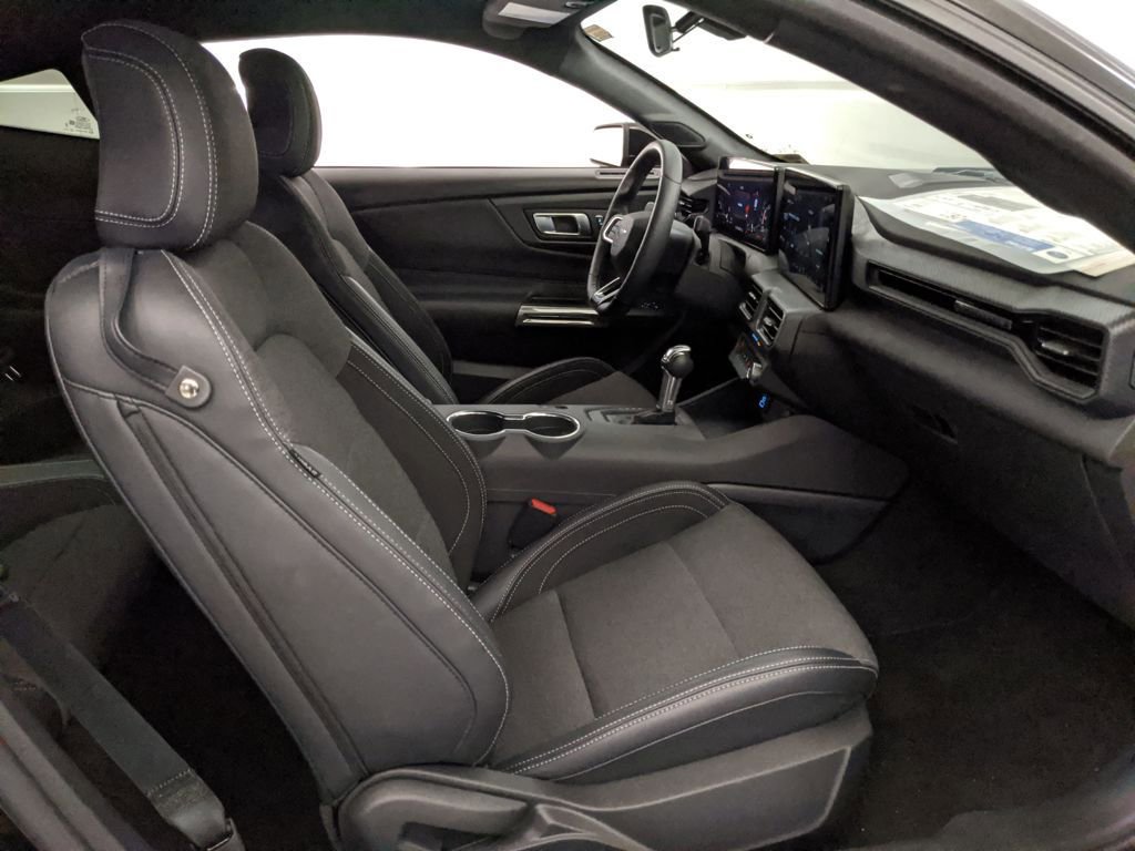 New 2025 Ford Mustang Coupe image 24