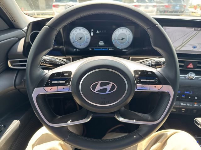 Used 2024 Hyundai Elantra SEL w/ Convenience Package FWD image 10