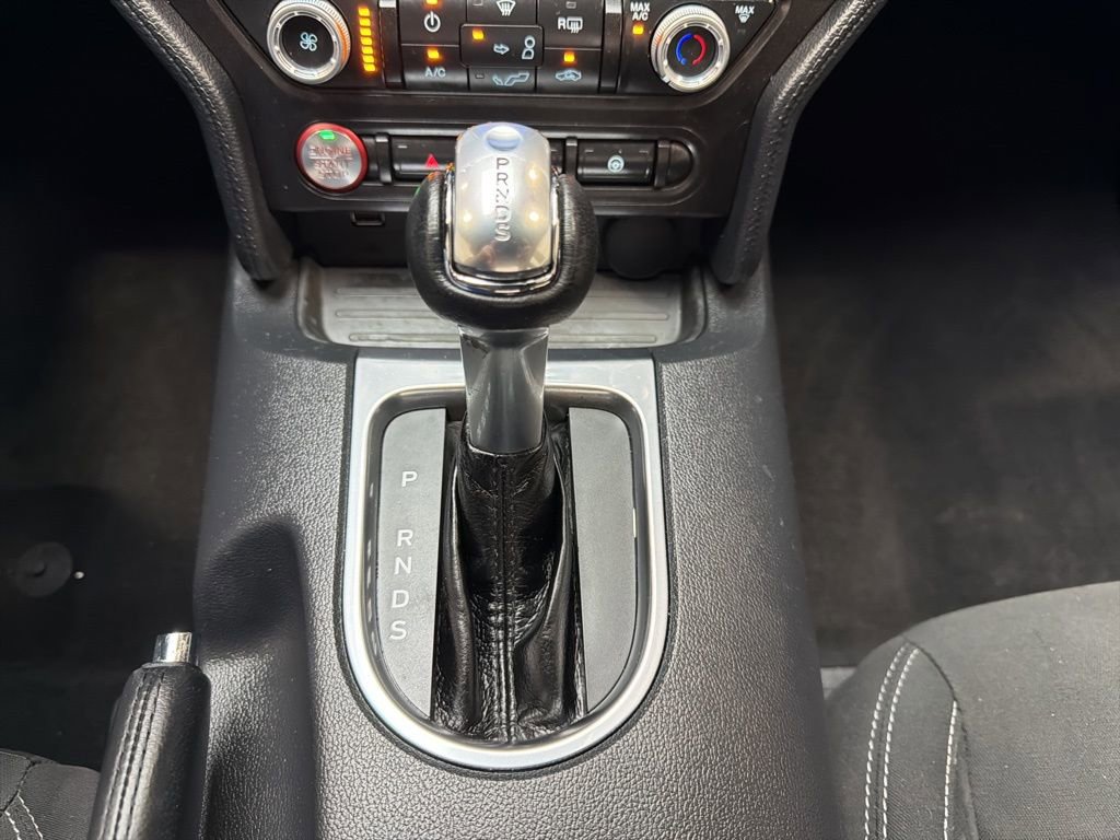 Used 2022 Ford Mustang Coupe RWD image 20