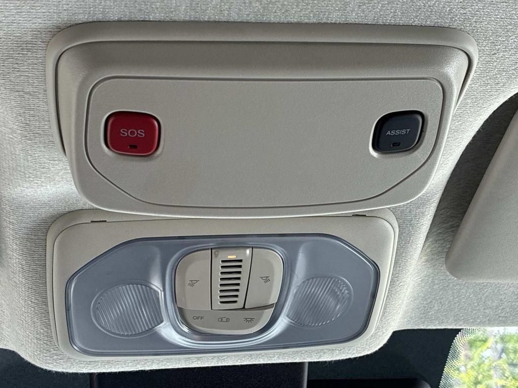 Used 2026 RAM ProMaster 2500 w/ Convenience Group FWD image 35