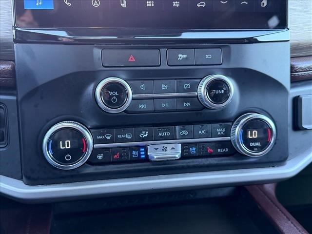 Used 2023 Ford Expedition Max Limited image 19