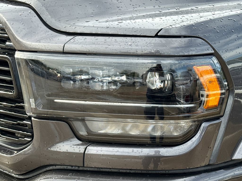 Used 2024 RAM 2500 Limited AWD/4WD image 4
