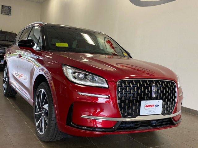 New 2024 Lincoln Corsair Grand Touring w/ Equipment Group 301A AWD/4WD image 2