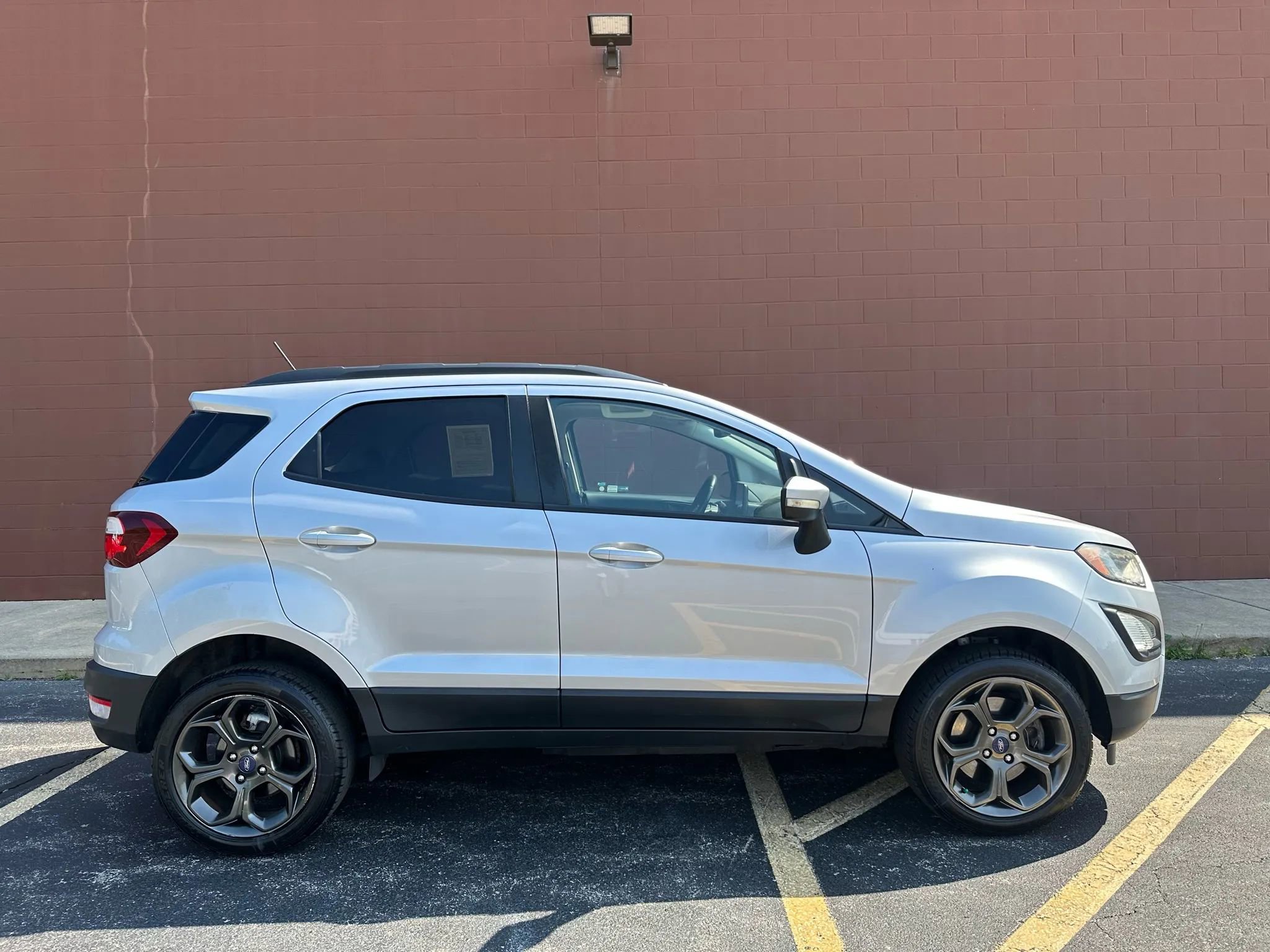 Used 2018 Ford EcoSport SES image 4