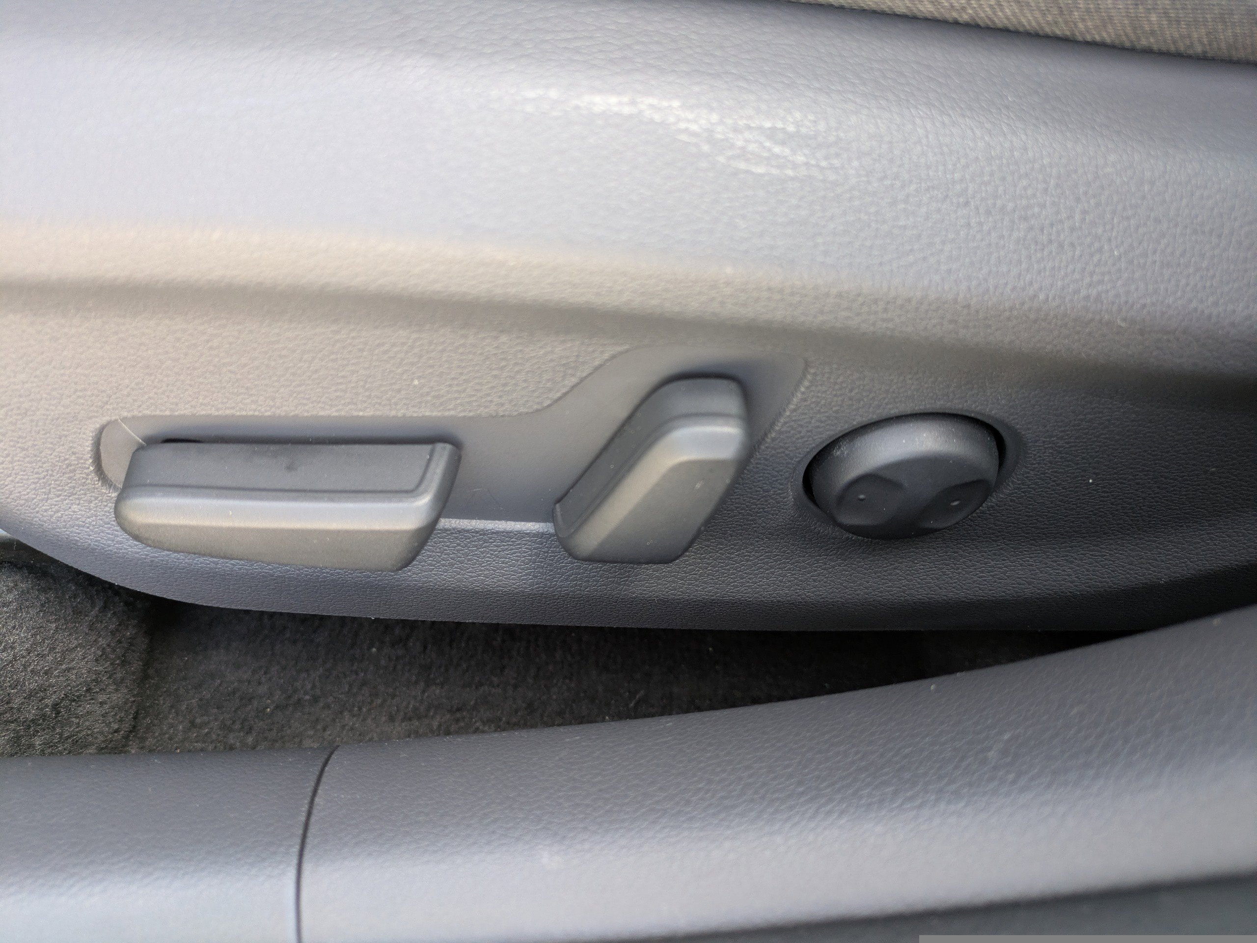 Used 2021 Hyundai Ioniq SEL image 18