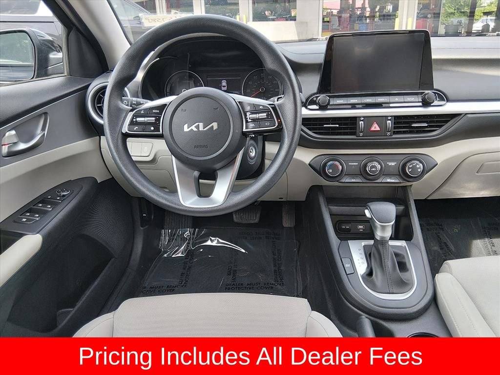 Certified 2023 Kia Forte LXS FWD image 10