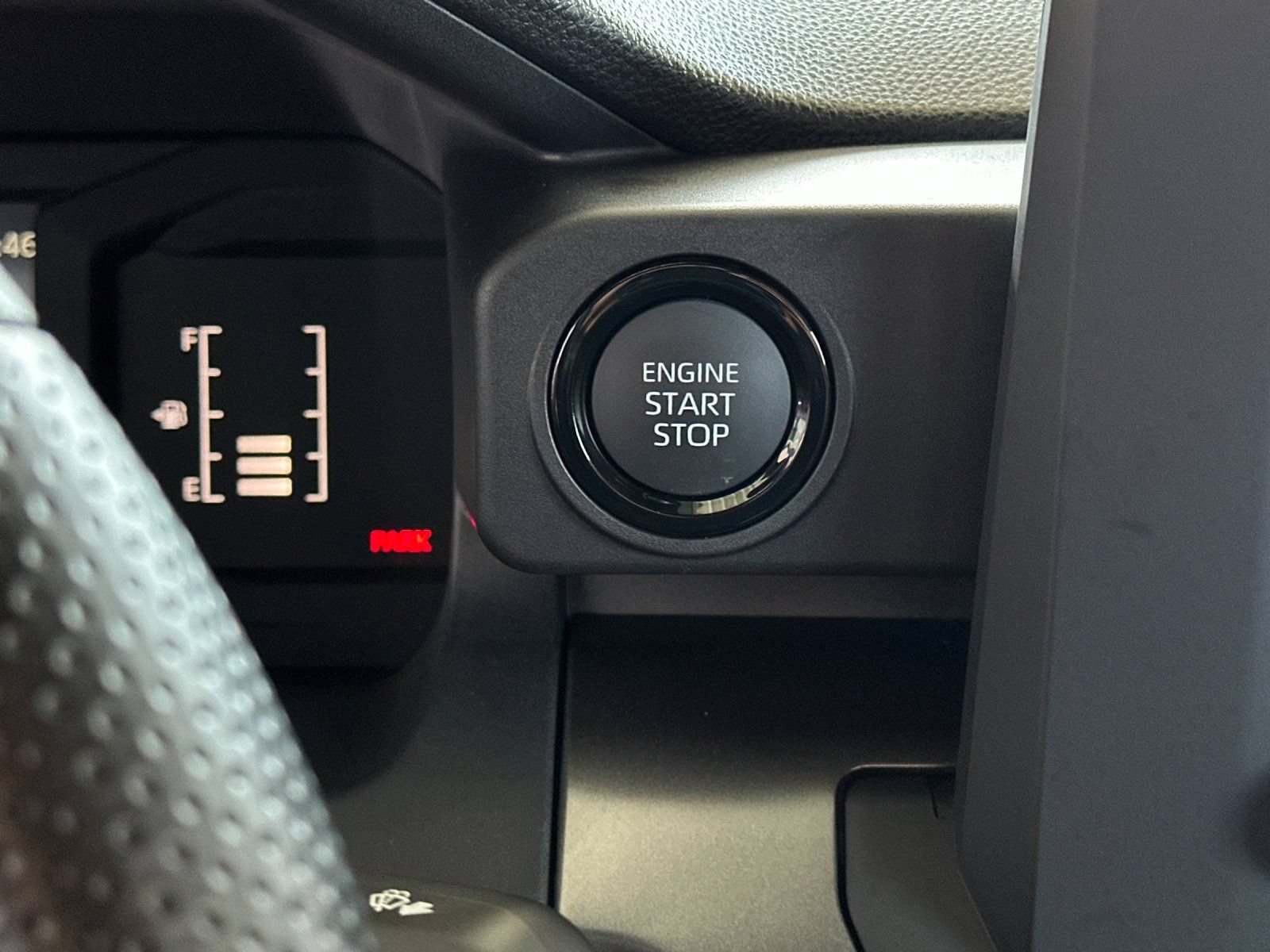 Used 2026 Toyota Tacoma SR5 RWD image 19