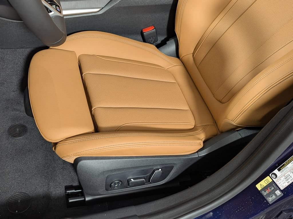 Used 2026 BMW i4 xDrive40i w/ M Sport Package AWD/4WD image 18