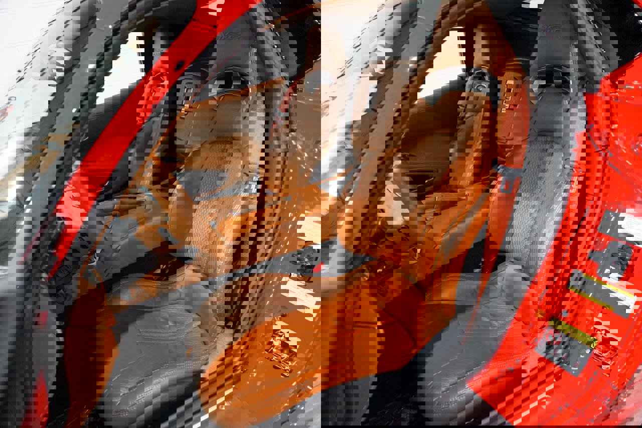 Used 2013 SRT Viper GTS w/ GTS Laguna Interior Pkg image 9