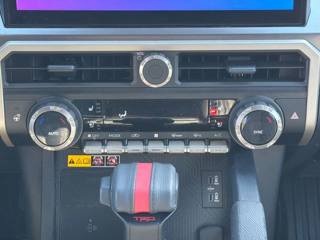 Used 2025 Toyota Tacoma TRD Off-Road w/ TRD Off Road Premium Package image 24