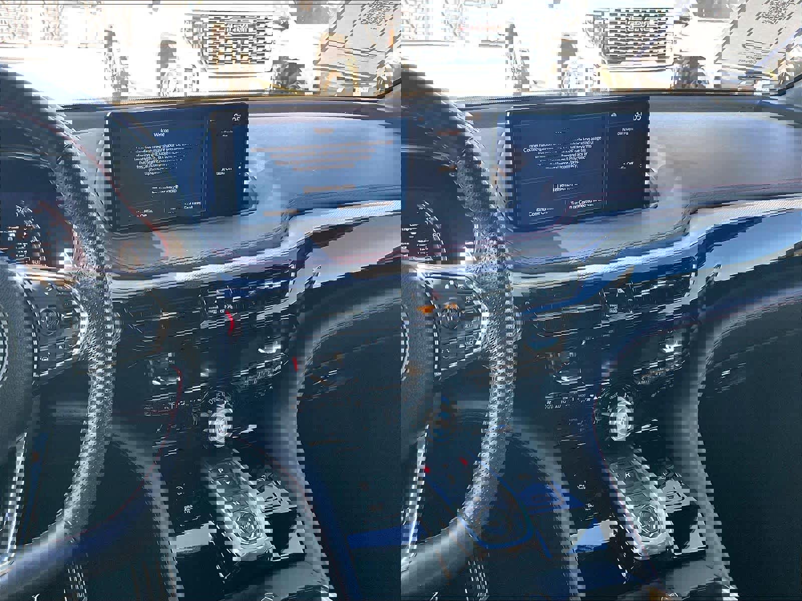 Used 2023 Acura MDX A-Spec image 9