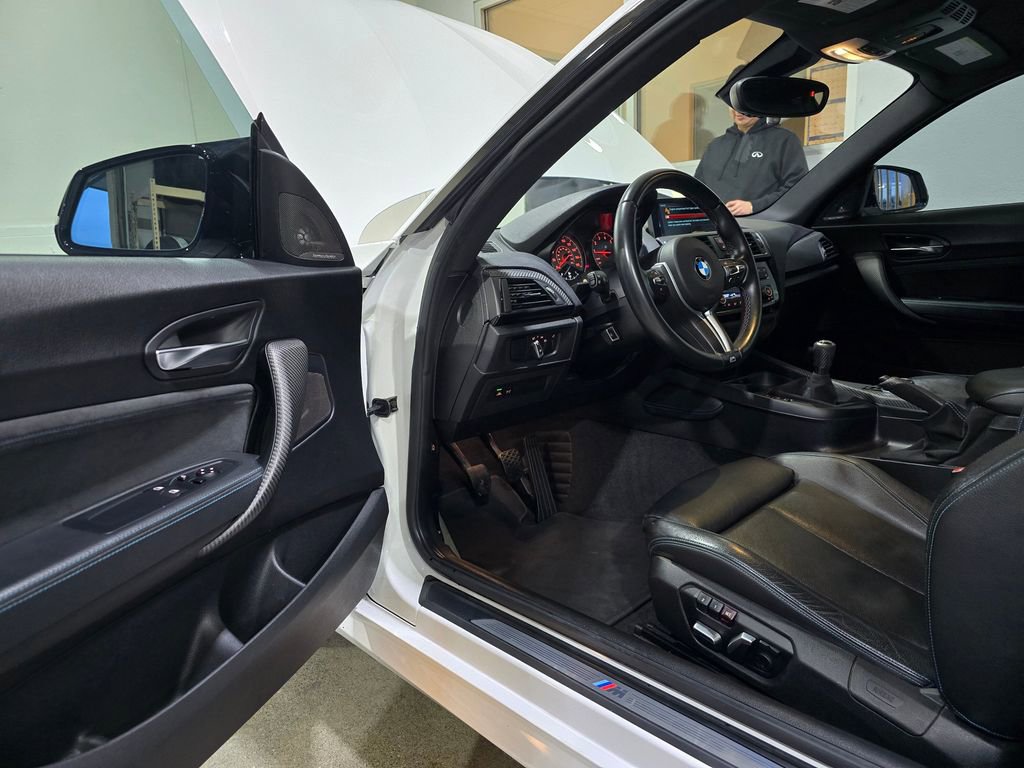 Used 2017 BMW M2 image 23