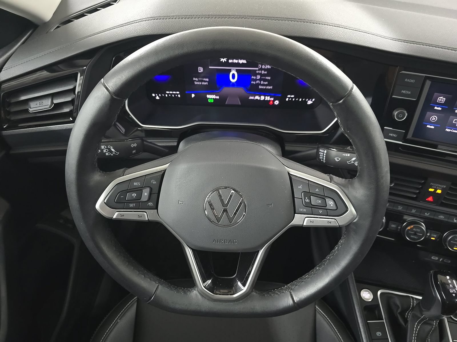 Used 2024 Volkswagen Jetta SE w/ Panoramic Sunroof Package FWD image 50