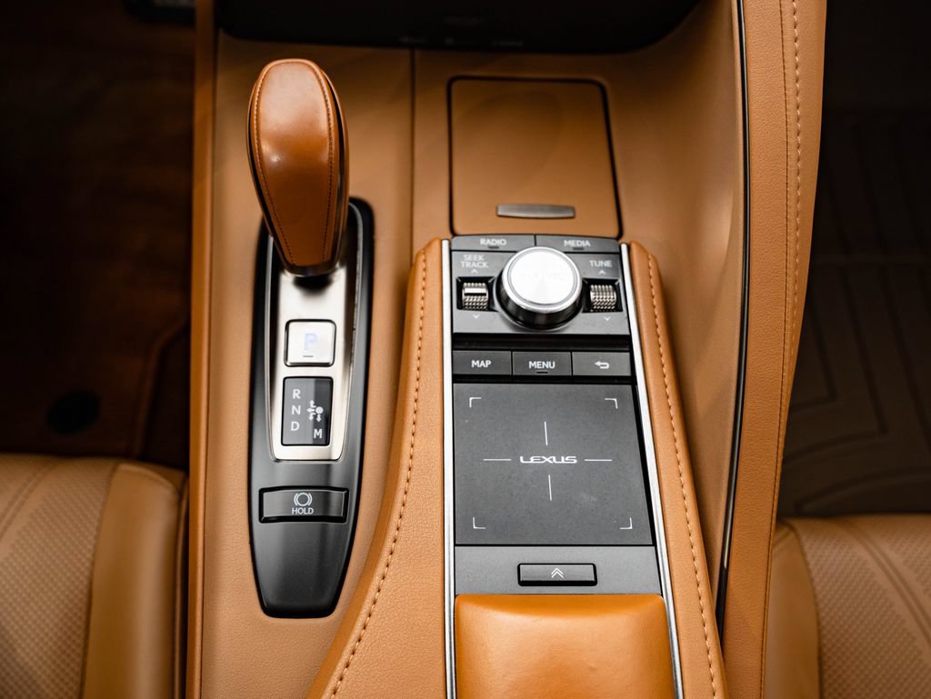 Used 2018 Lexus LC 500 Coupe w/ Touring Package RWD image 37