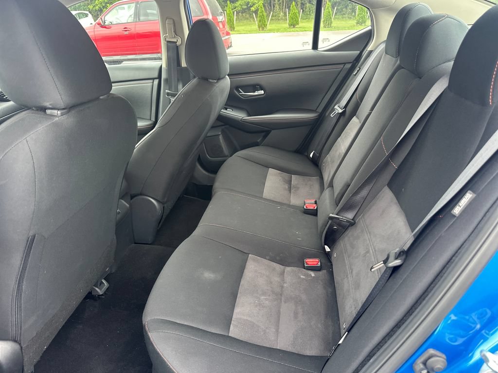 Used 2025 Nissan Sentra SR FWD image 12