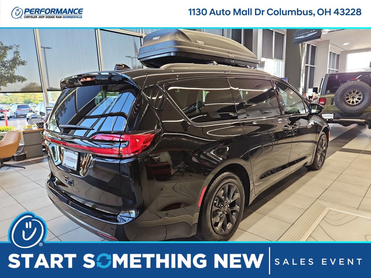 New 2025 Chrysler Pacifica Select w/ Fav Edition Package image 6