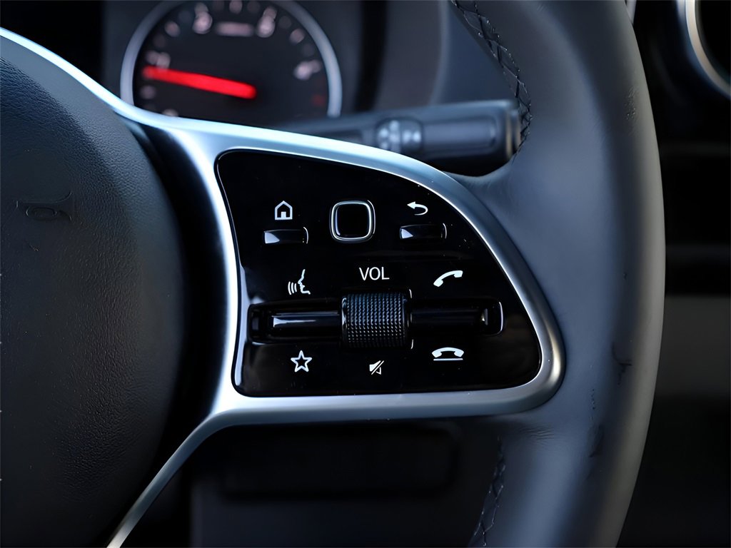 Used 2024 Mercedes-Benz Sprinter 3500 image 33