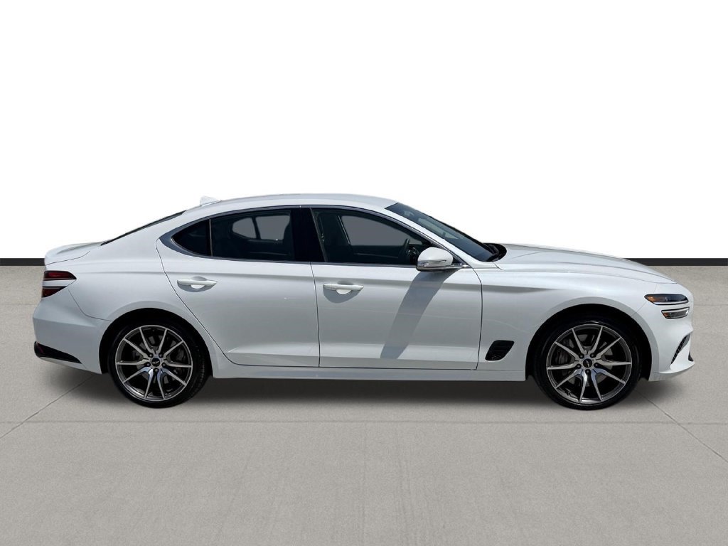 Used 2026 Genesis G70 2.5T AWD/4WD image 4