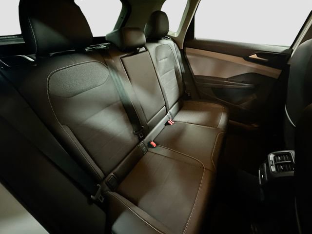 Used 2023 Volkswagen Taos SE image 26