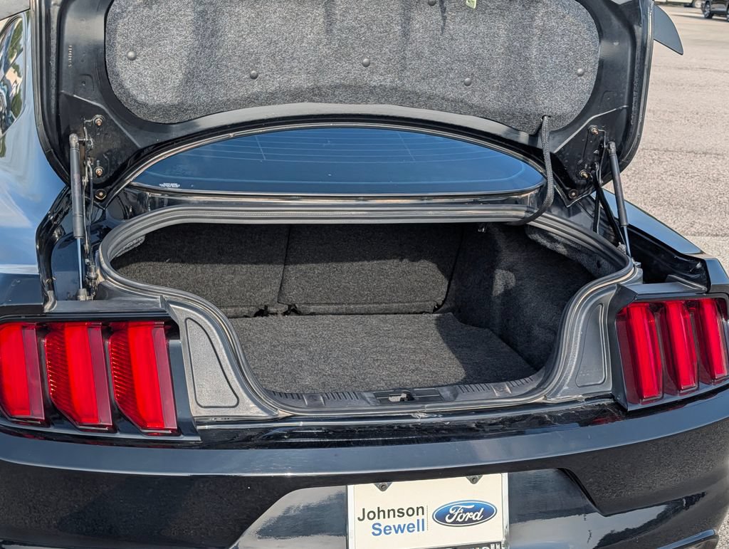 Used 2016 Ford Mustang GT RWD image 7