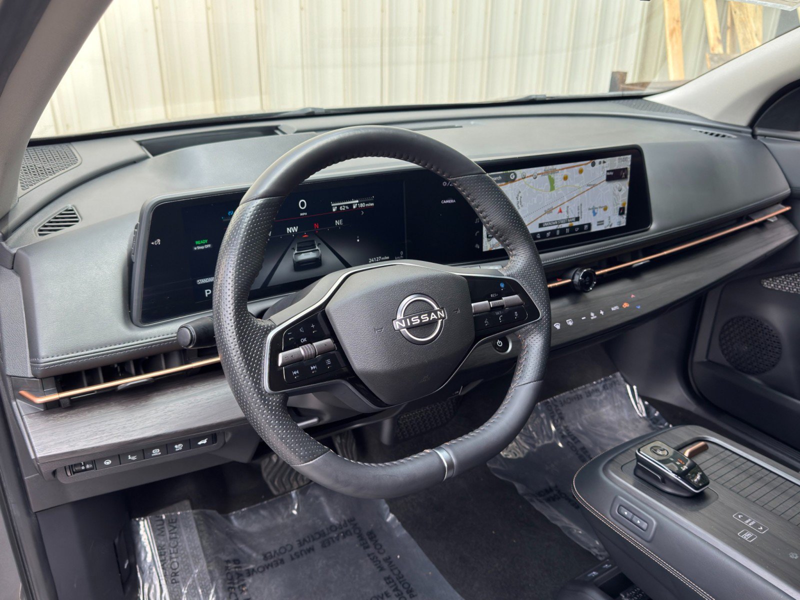 Used 2025 Nissan Ariya FWD image 13
