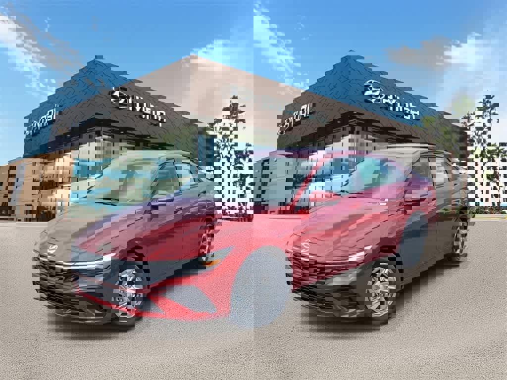 New 2025 Hyundai Elantra SE image 1