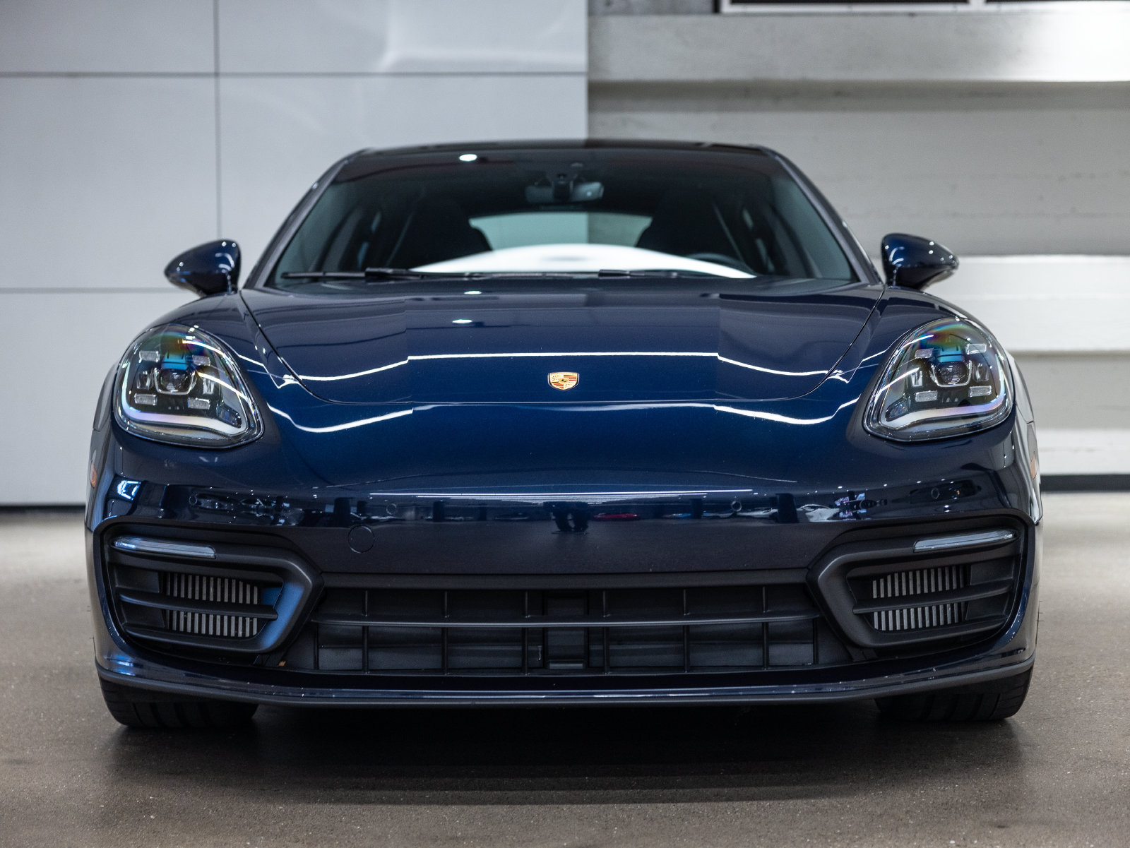 Certified 2022 Porsche Panamera 4S AWD/4WD image 11