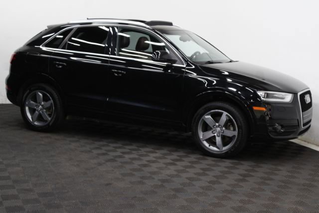 Used 2015 Audi Q3 2.0T Prestige w/ Prestige Package FWD image 3