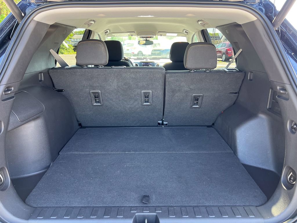 Used 2021 Chevrolet Equinox LT FWD image 5