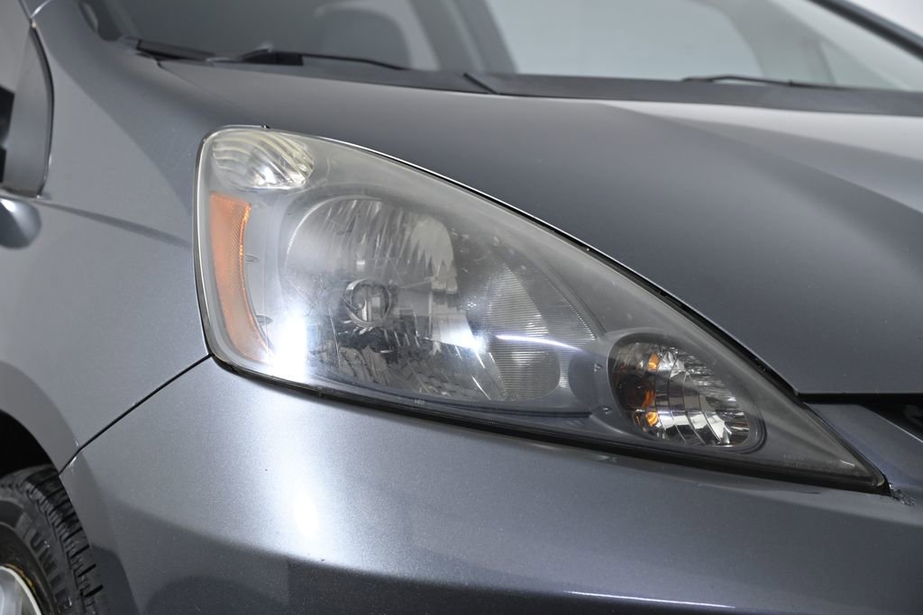 Used 2012 Honda Fit image 5