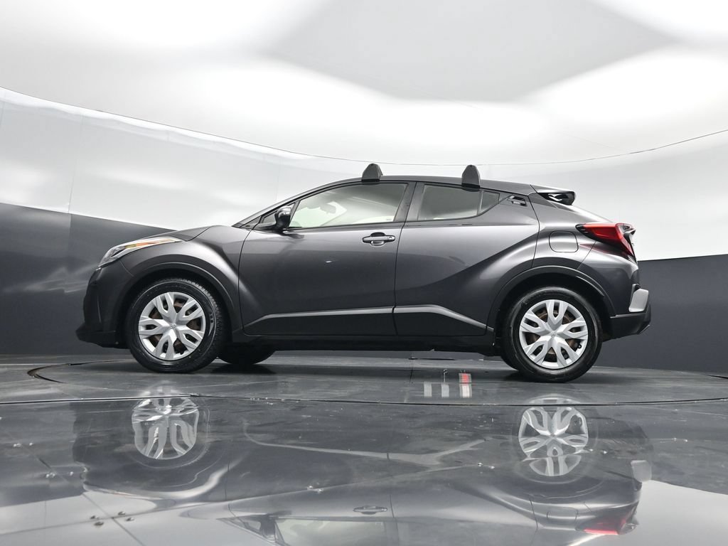 Used 2020 Toyota C-HR LE FWD image 8