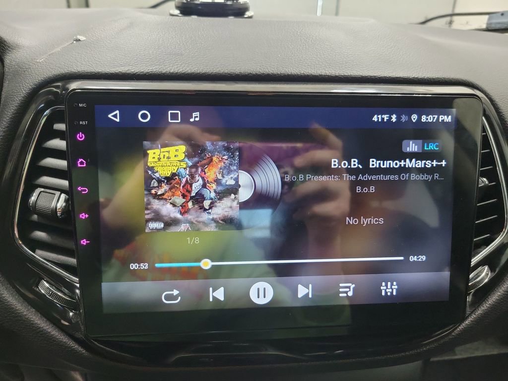 Used 2019 Jeep Compass Latitude w/ Popular Equipment Group AWD/4WD image 11