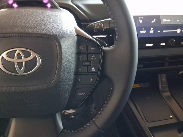 Used 2026 Toyota bZ FWD image 18