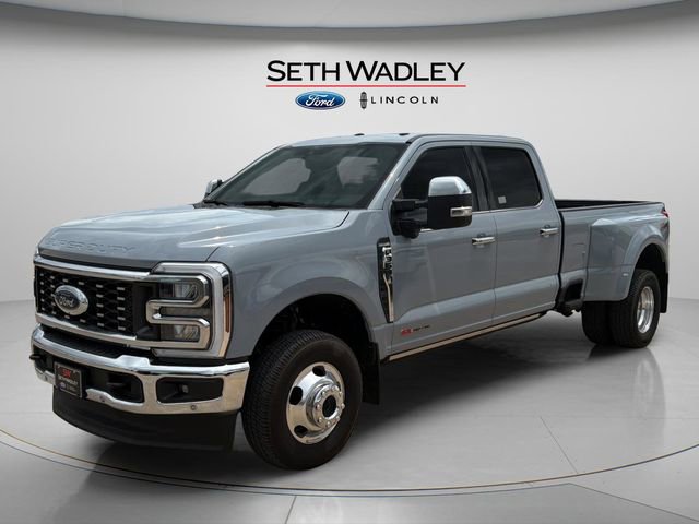 Used 2025 Ford F350 King Ranch AWD/4WD image 3