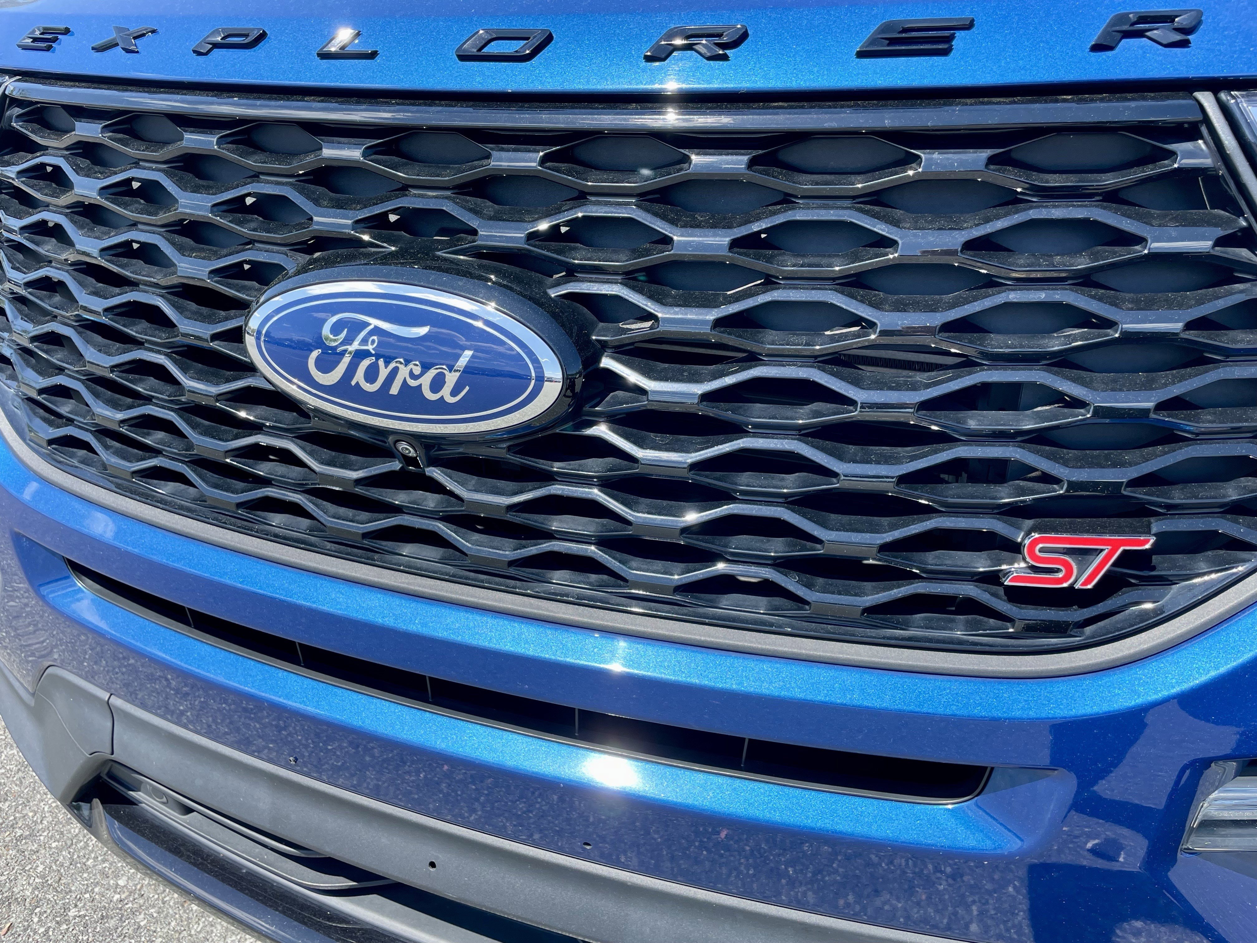 Used 2021 Ford Explorer ST w/ Equipment Group 401A AWD/4WD image 33