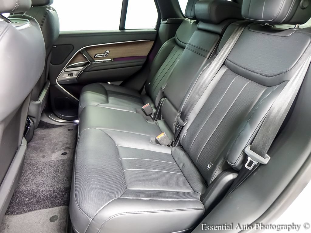 Used 2023 Land Rover Range Rover SE AWD/4WD image 15