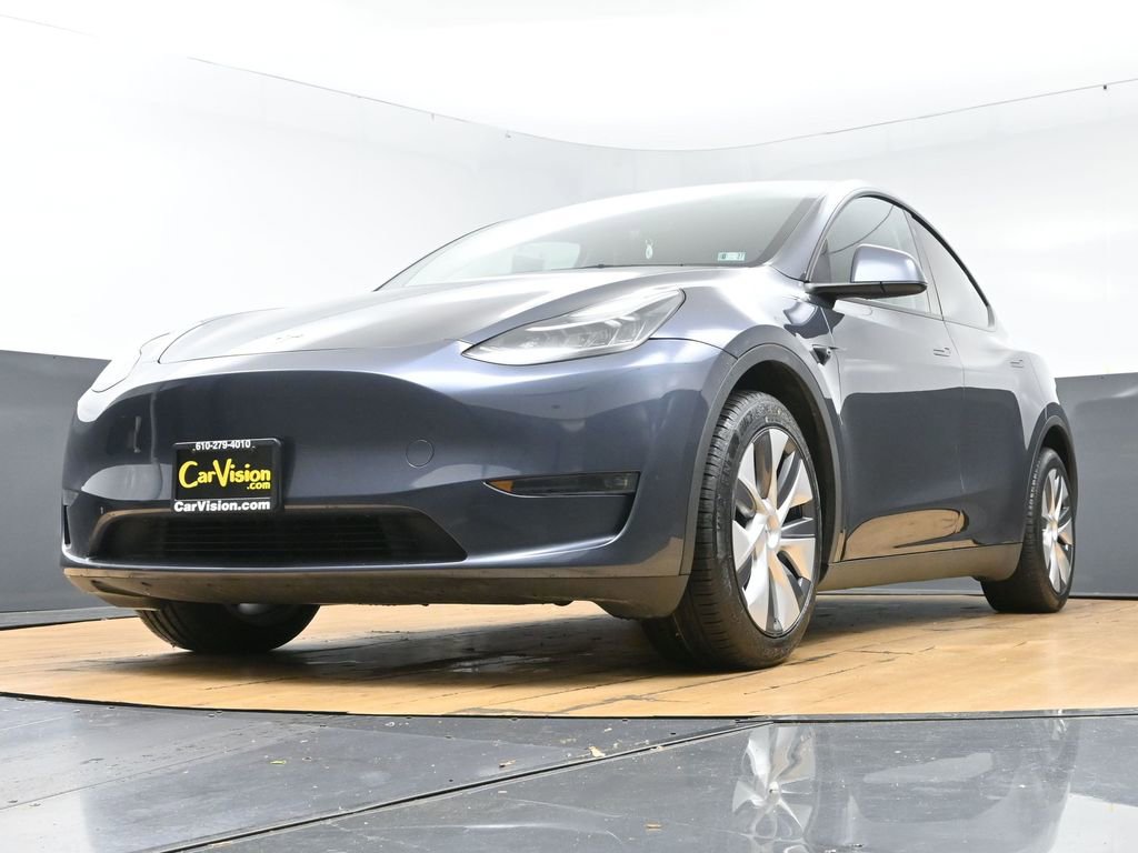 Used 2023 Tesla Model Y Long Range AWD/4WD image 53